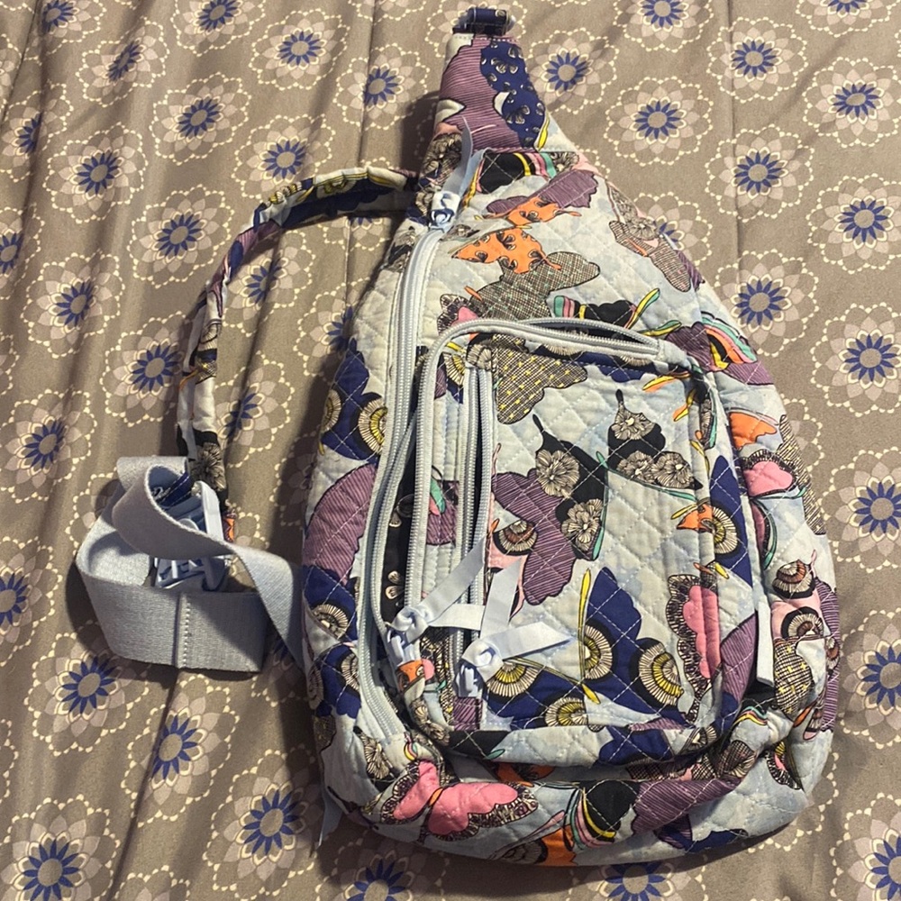 Vera Bradley sling bag nwot